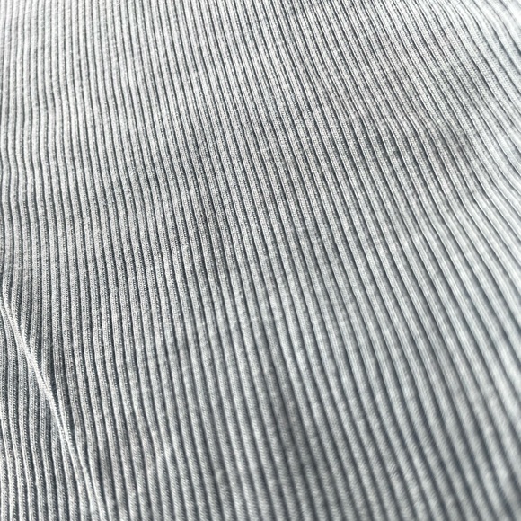 EUC Wilfred Free Women’s Long Sleeve V-neck Button Down Baby Blue Bodysuit Sz XS - Picture 4 of 14